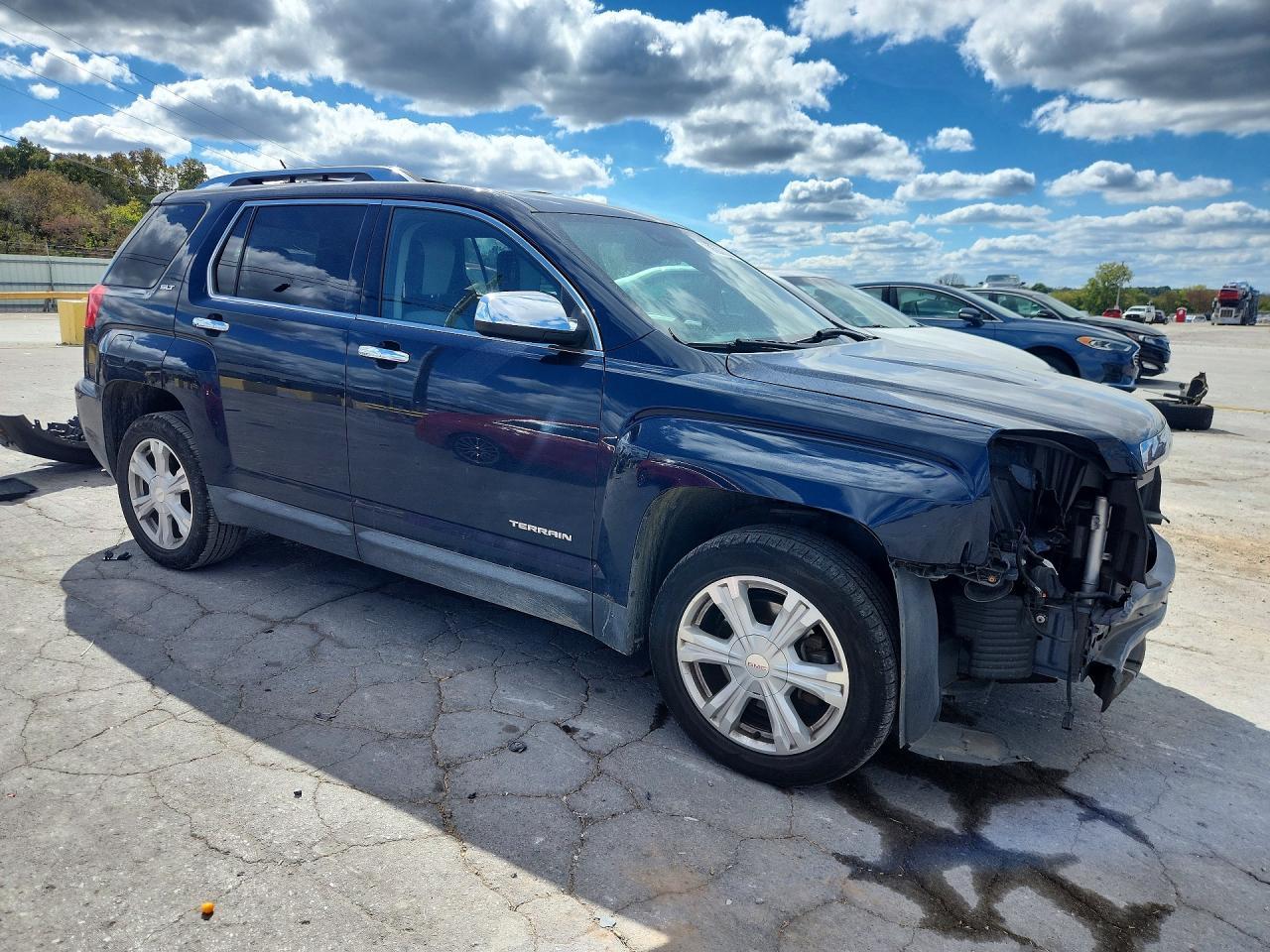 2017 GMC Terrain Slt - Image 4