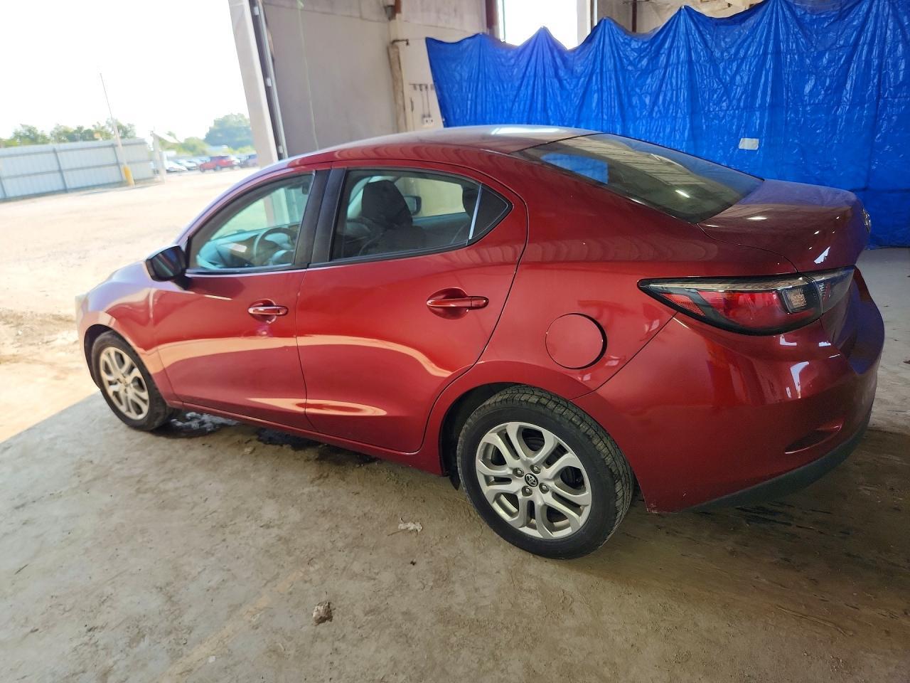 2018 Toyota Yaris Ia Base - Image 2