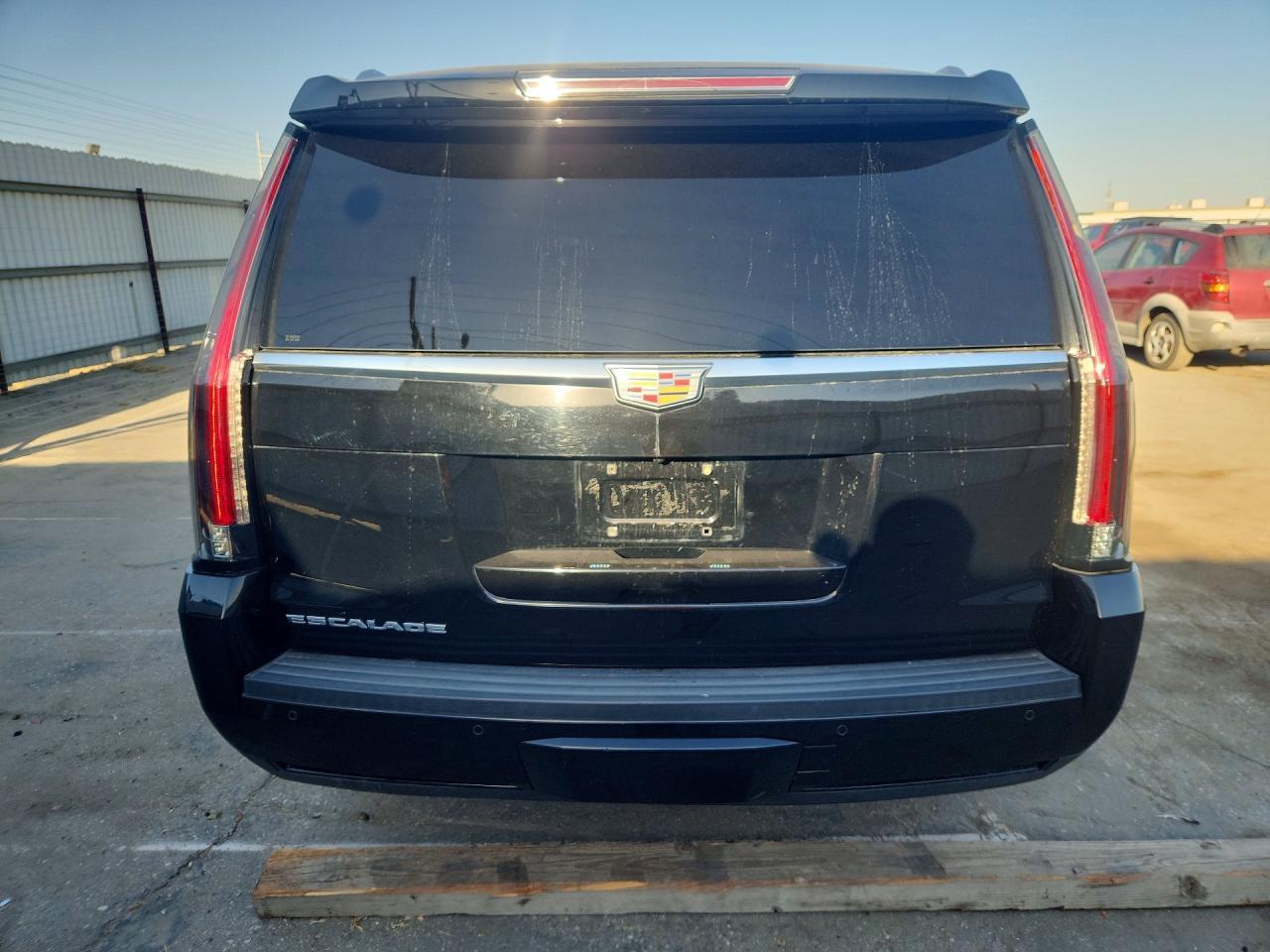 2016 Cadillac Escalade - Фото 6
