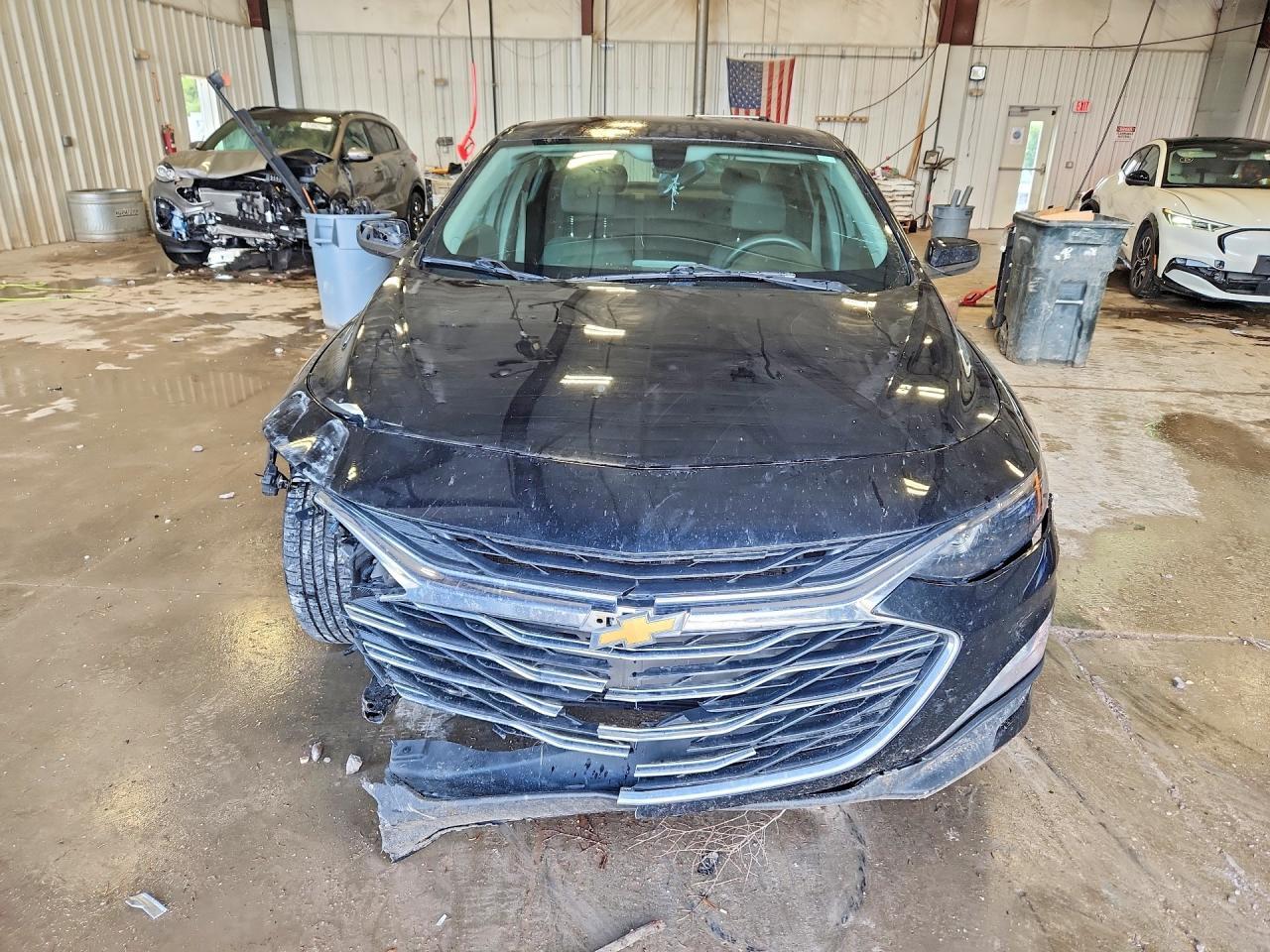 2022 Chevrolet Malibu Lt - Фото 5
