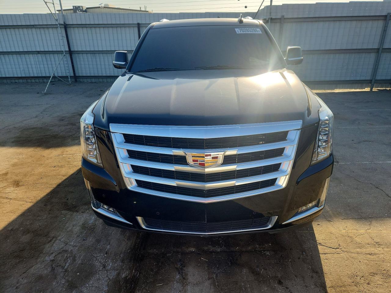 2016 Cadillac Escalade - Фото 5