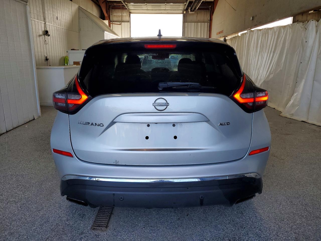 2023 Nissan Murano S - Image 6