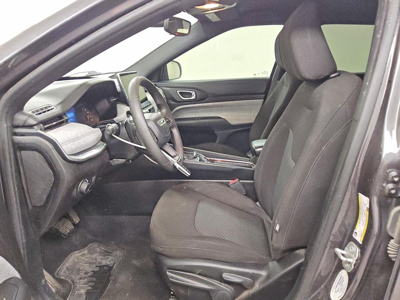 2024 Jeep Compass Sport - Фото 7