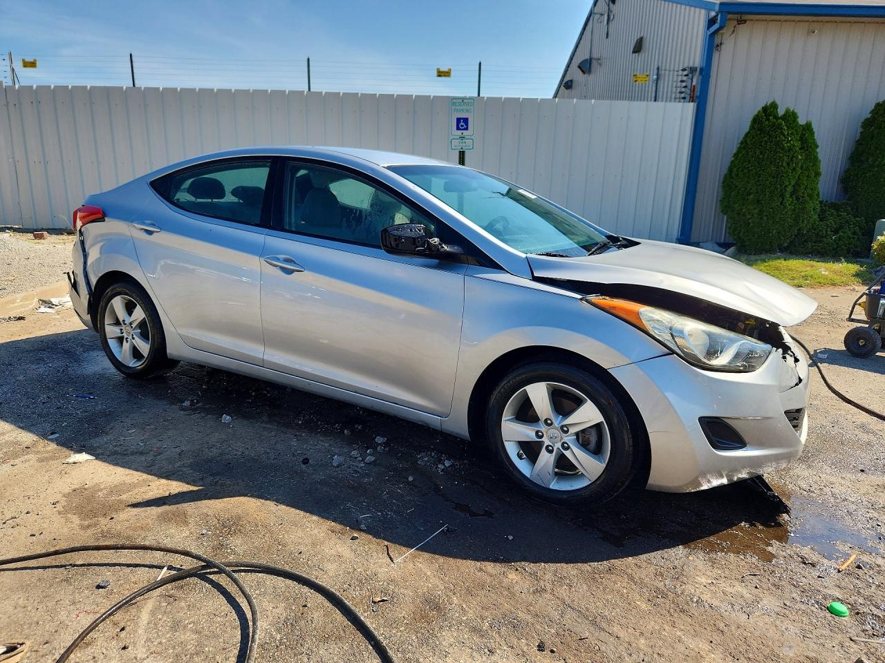 2013 Hyundai Elantra Gls - Фото 4