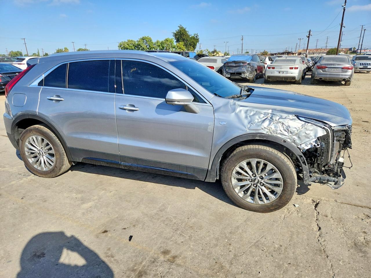 2025 Cadillac Xt4 Premium Luxury - Фото 4