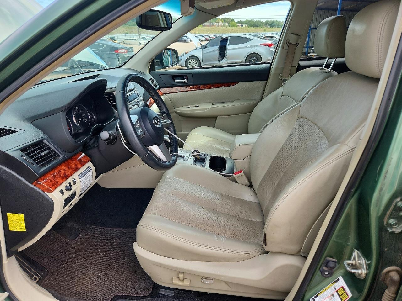 2011 Subaru Outback 3.6R Limited - Фото 7