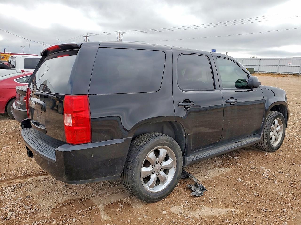 2008 Chevrolet Tahoe K1500 Hybrid - Image 3
