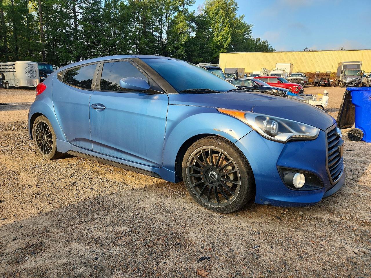 2016 Hyundai Veloster Turbo Rally Edition - Image 4