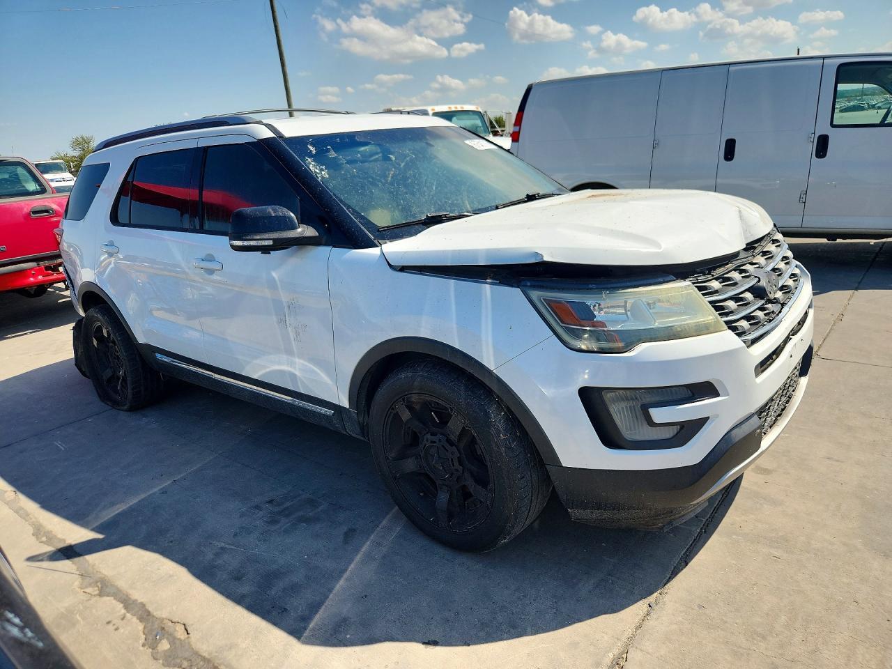 2016 Ford Explorer Xlt - Image 4