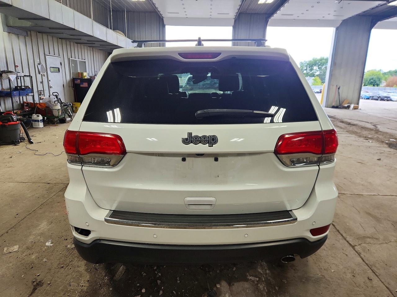 2017 Jeep Grand Cherokee Limited - Image 6
