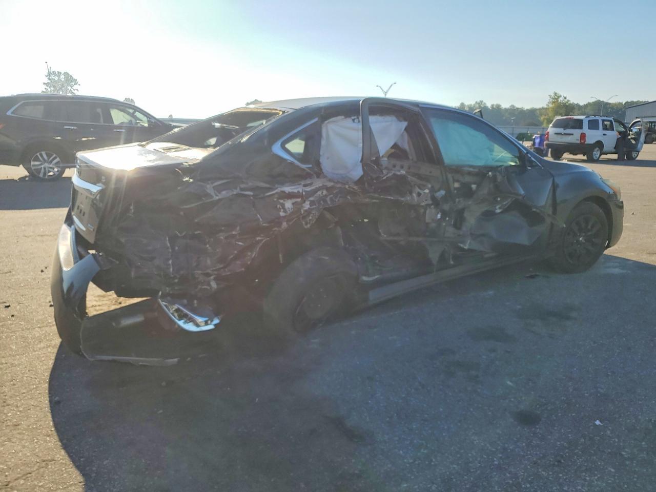 2014 Nissan Altima 2.5 - Фото 3