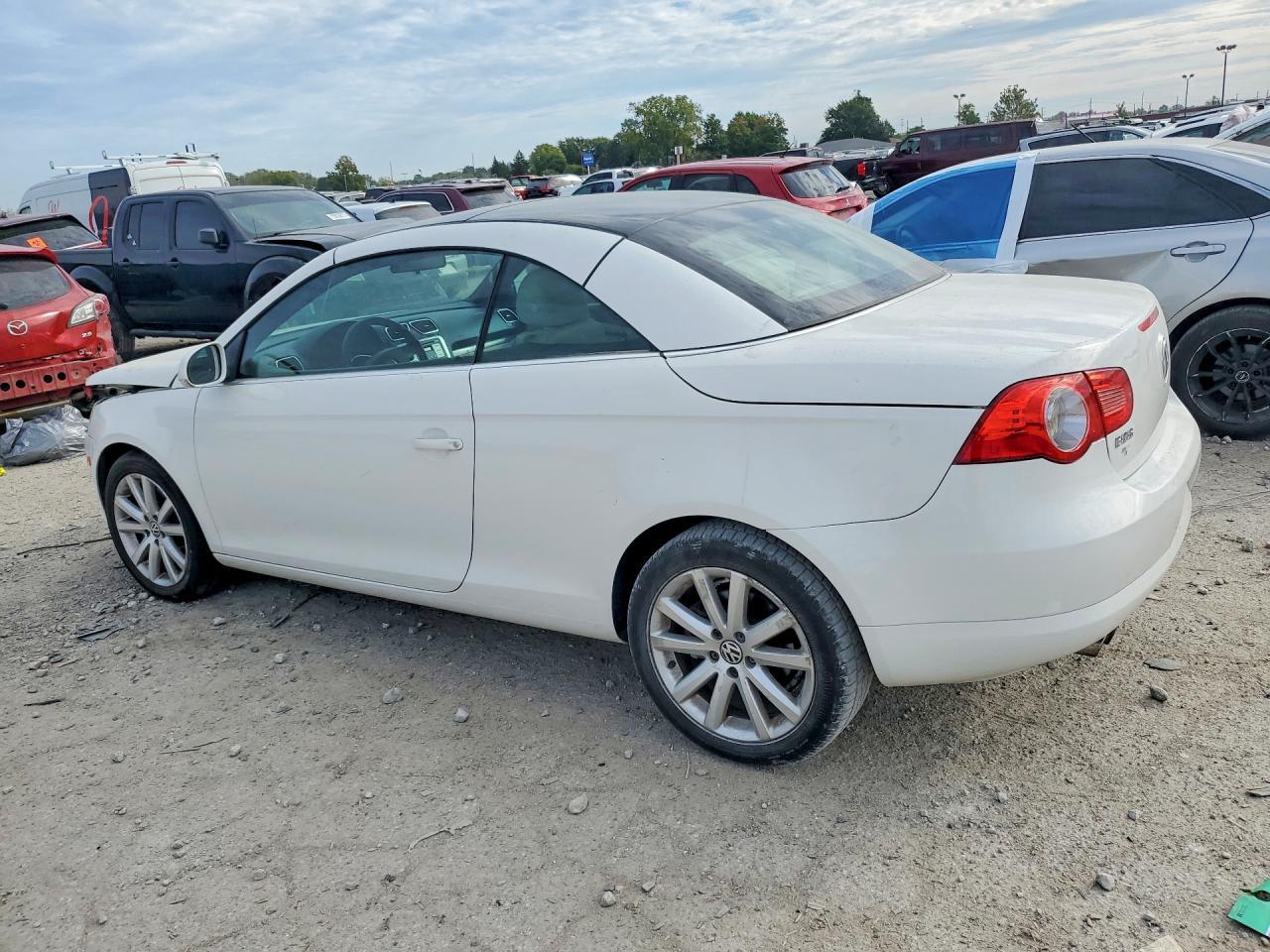 2008 Volkswagen Eos Turbo - Фото 2