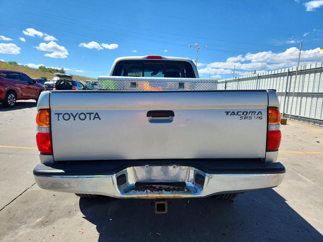 2001 Toyota Tacoma V6 - Фото 6