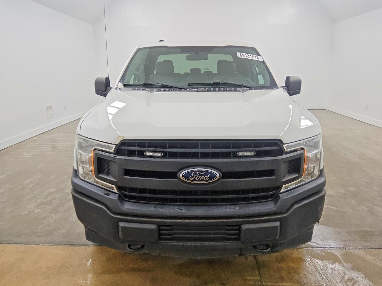 2018 Ford F150 Super Cab - Фото 5