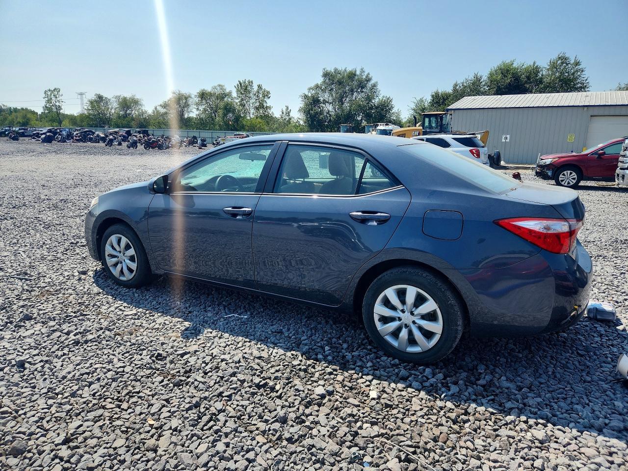 2016 Toyota Corolla Le - Фото 2