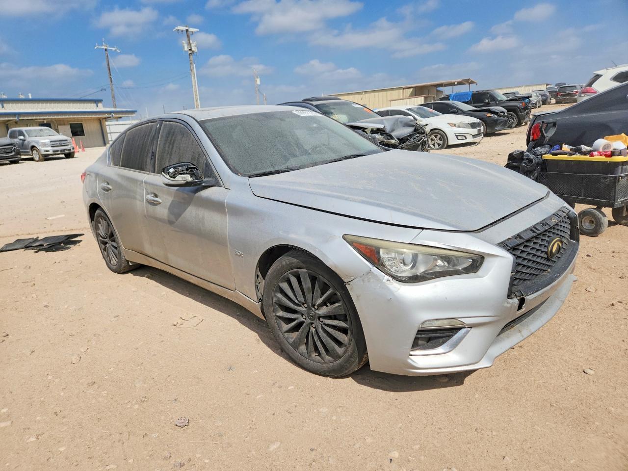 2017 Infiniti Q50 3.0T Signature Edition - Фото 4