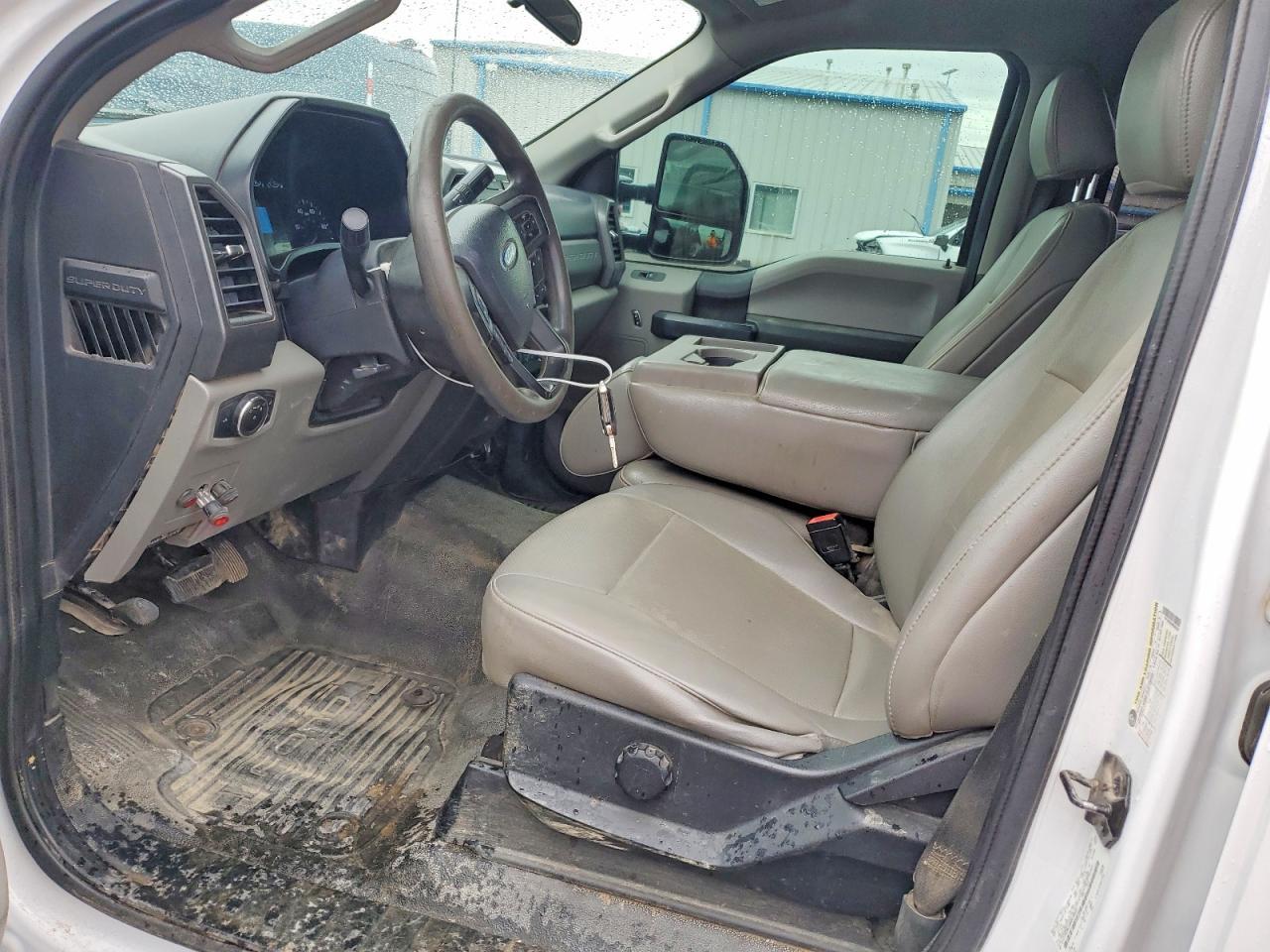 2021 Ford F250 Super Duty - Image 7