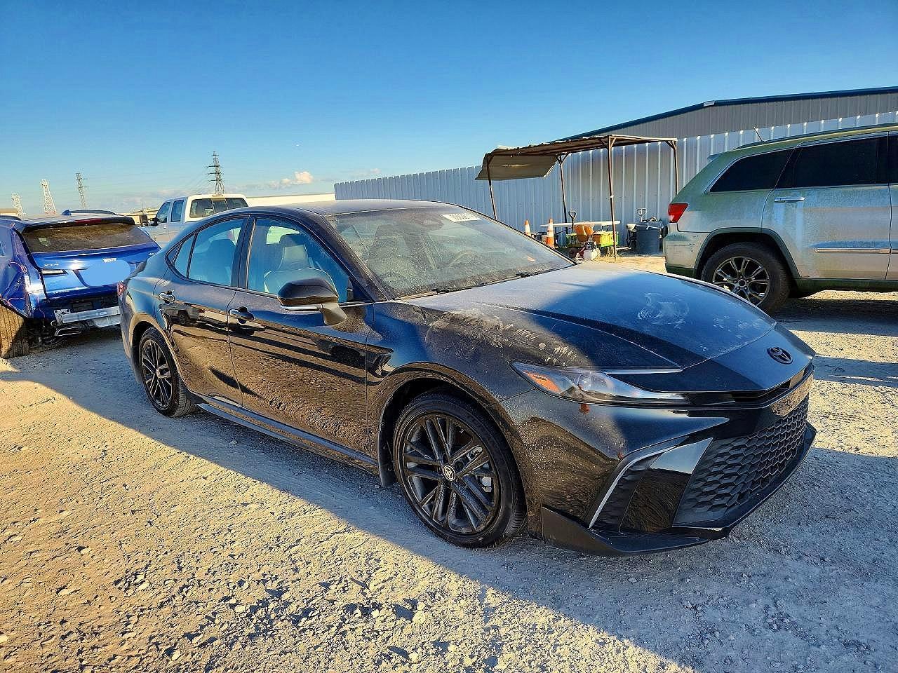 2026 Toyota Camry Se - Image 4