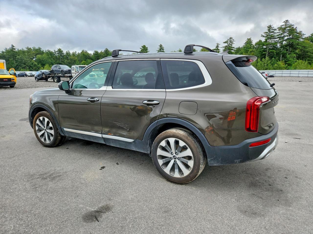 2021 Kia Telluride S - Фото 2