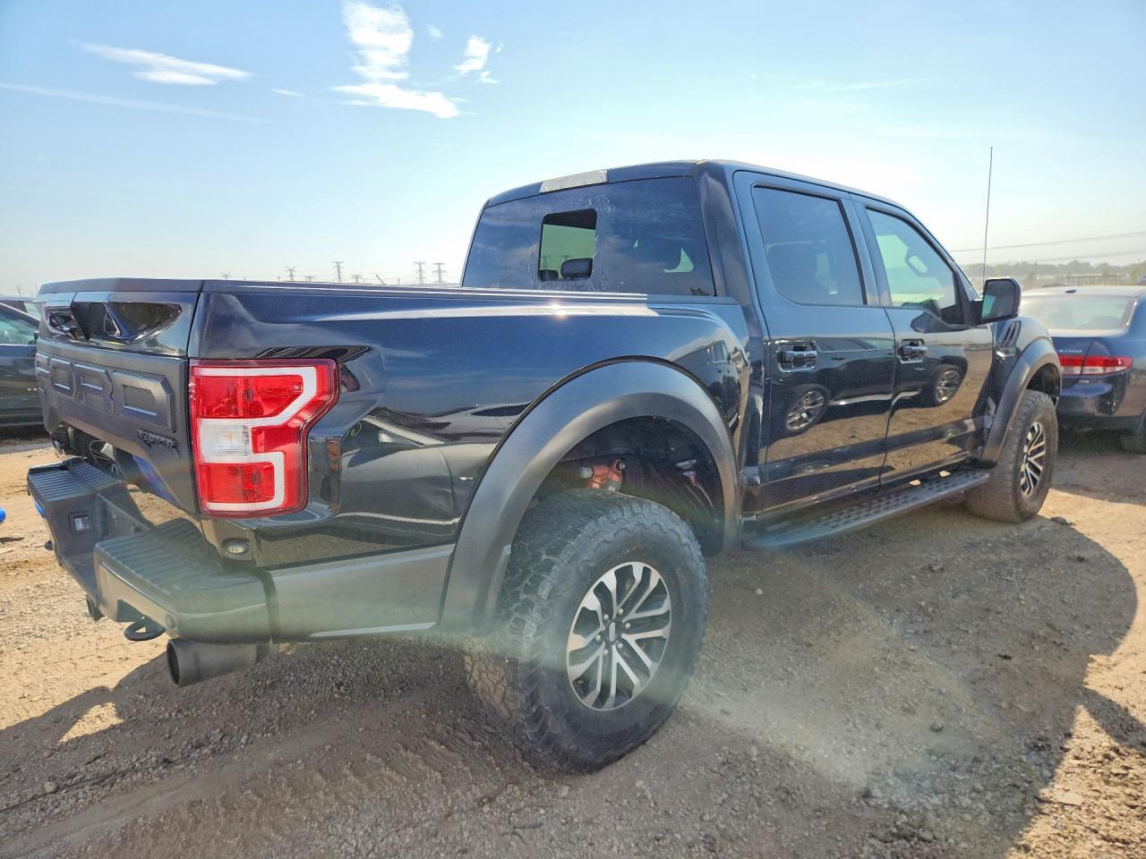 2019 Ford F150 Raptor - Фото 3