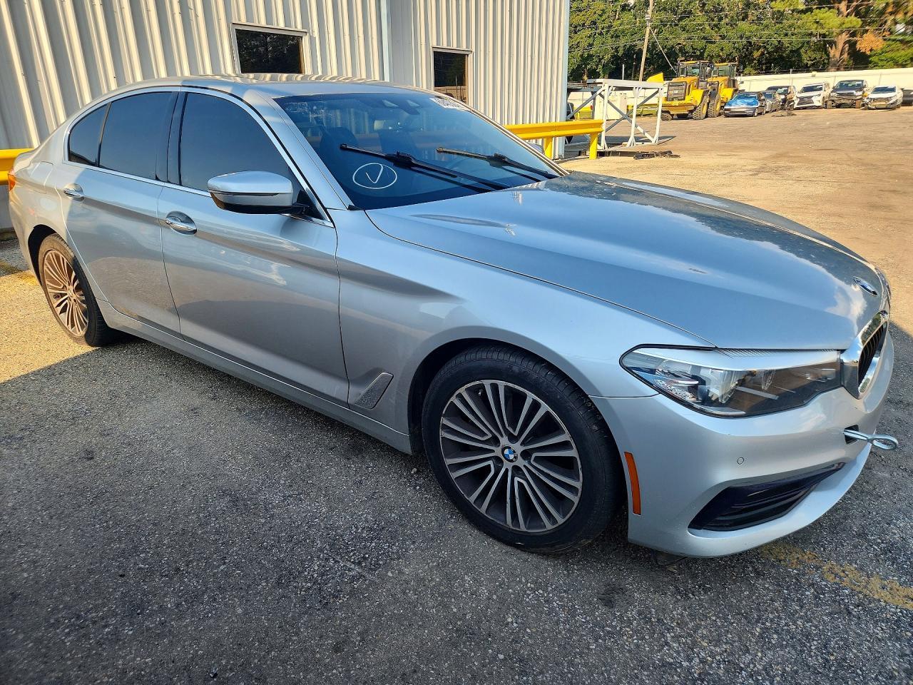 2018 BMW 530 I - Фото 4