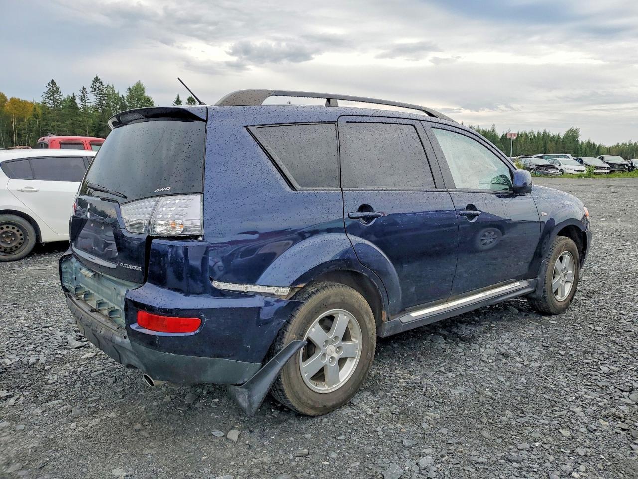 2010 Mitsubishi Outlander Es - Фото 3