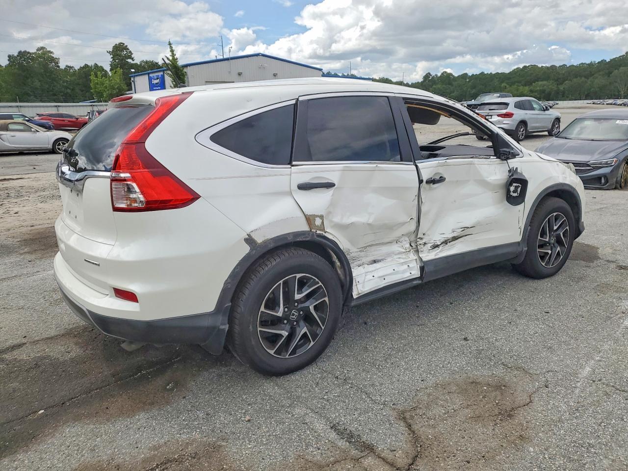2016 Honda Cr-V Se - Image 3