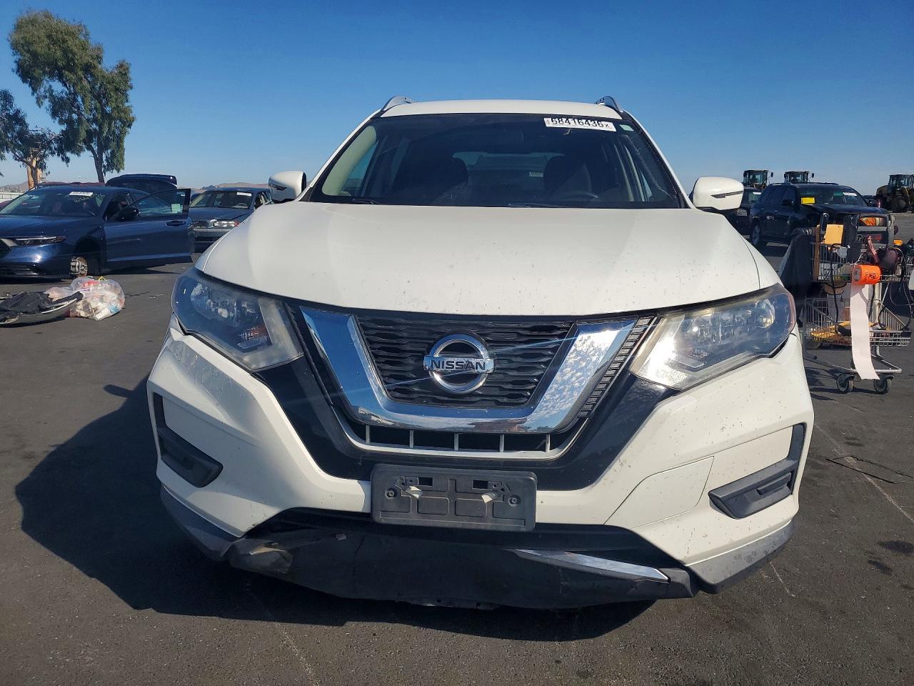 2017 Nissan Rogue Sv - Image 5