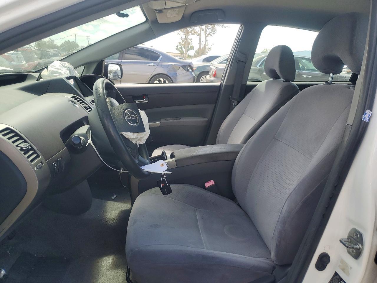 2005 Toyota Prius Base - Image 7