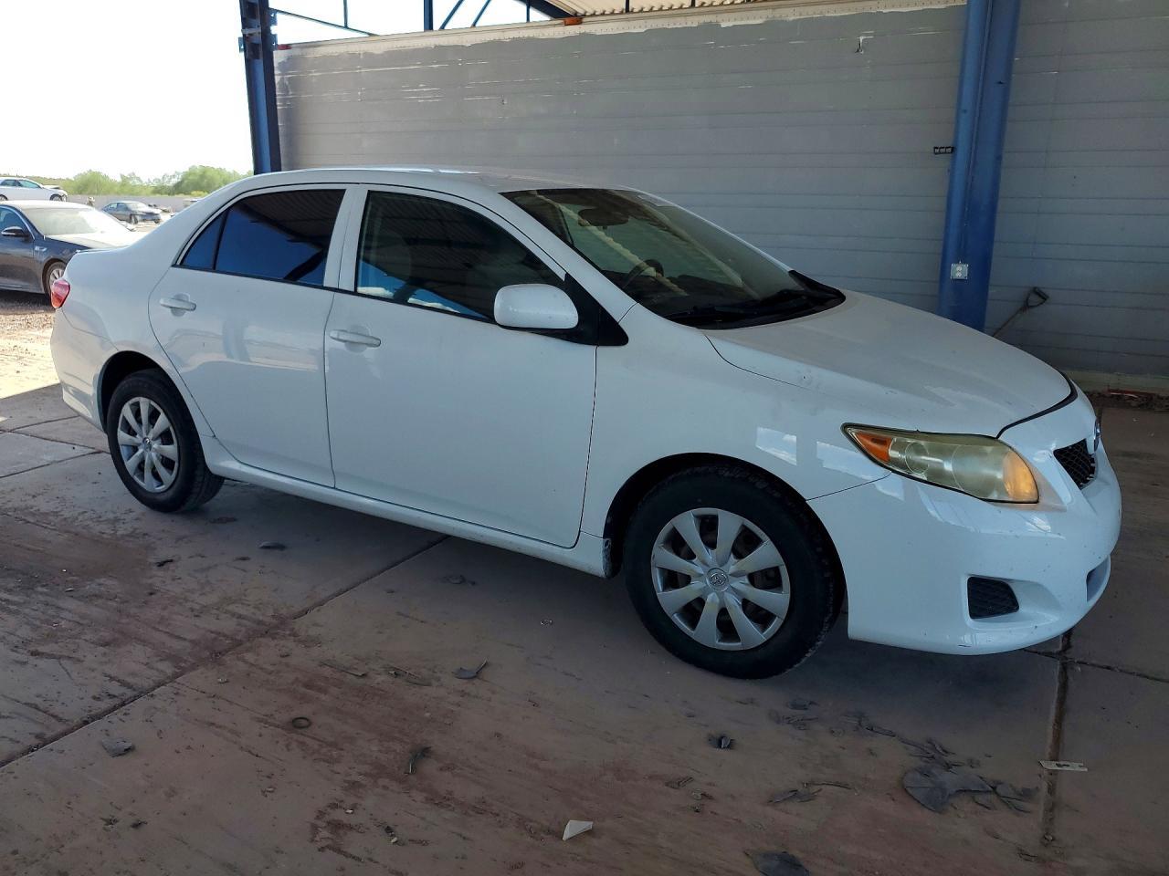 2009 Toyota Corolla Le - Image 4