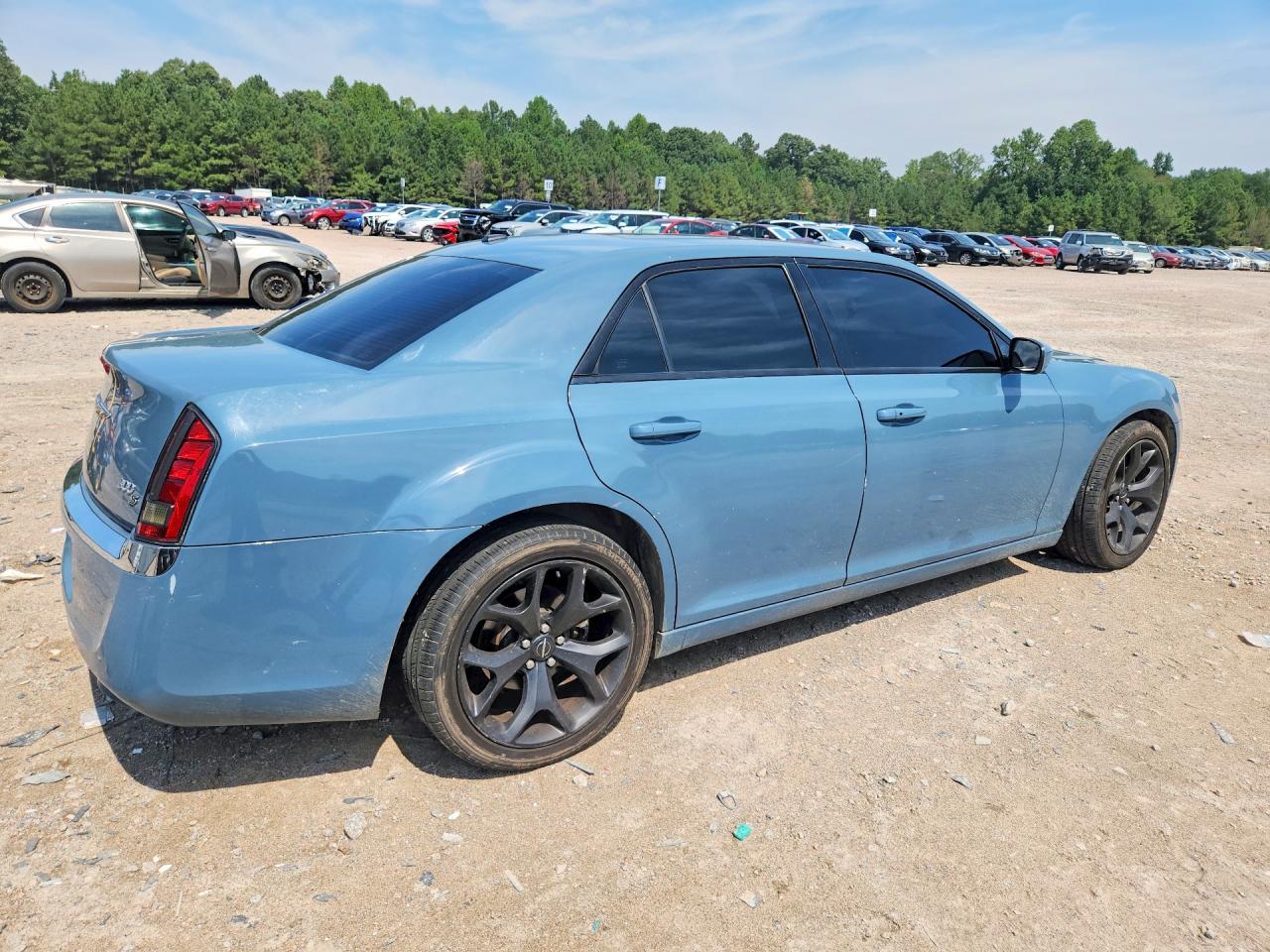 2014 Chrysler 300 S - Фото 3