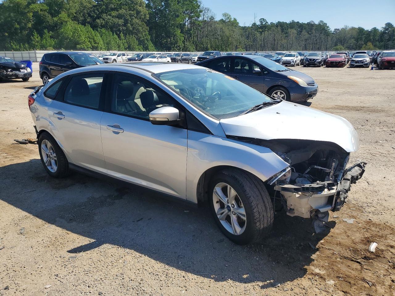 2014 Ford Focus Se - Image 4