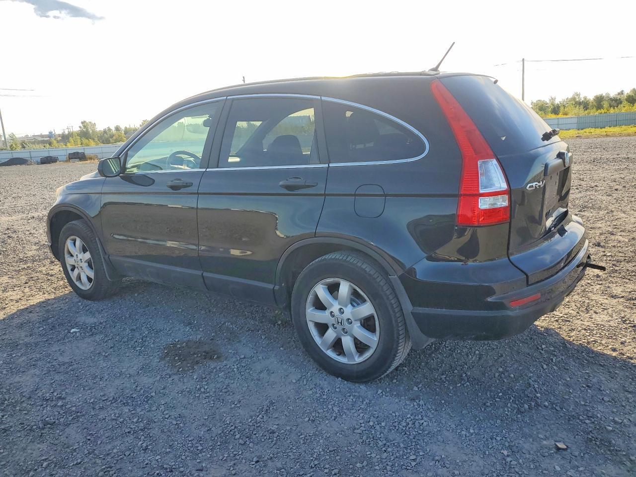 2011 Honda Cr-V Lx - Image 2