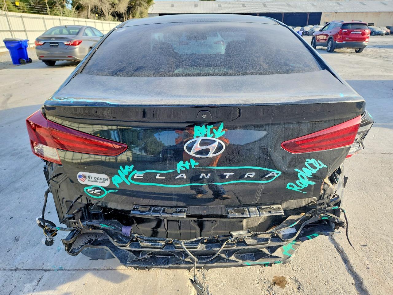 2020 Hyundai Elantra Se - Фото 6