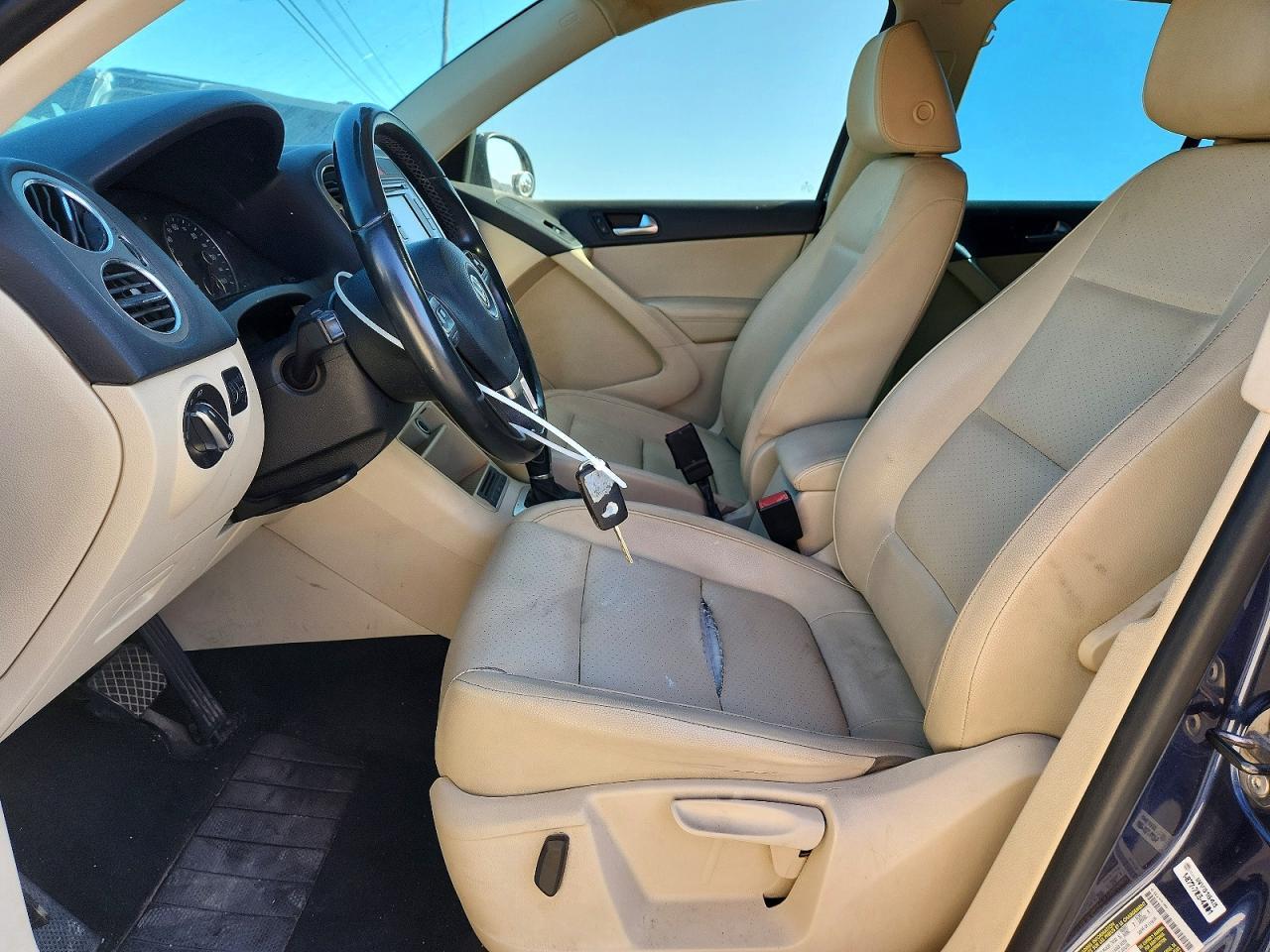 2011 Volkswagen Tiguan S - Фото 7