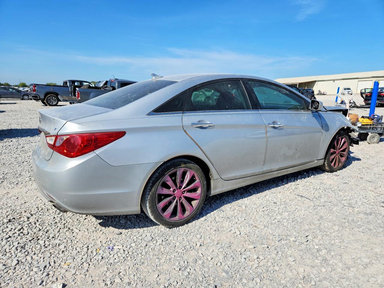 2011 Hyundai Sonata Se 2.0T - Image 3