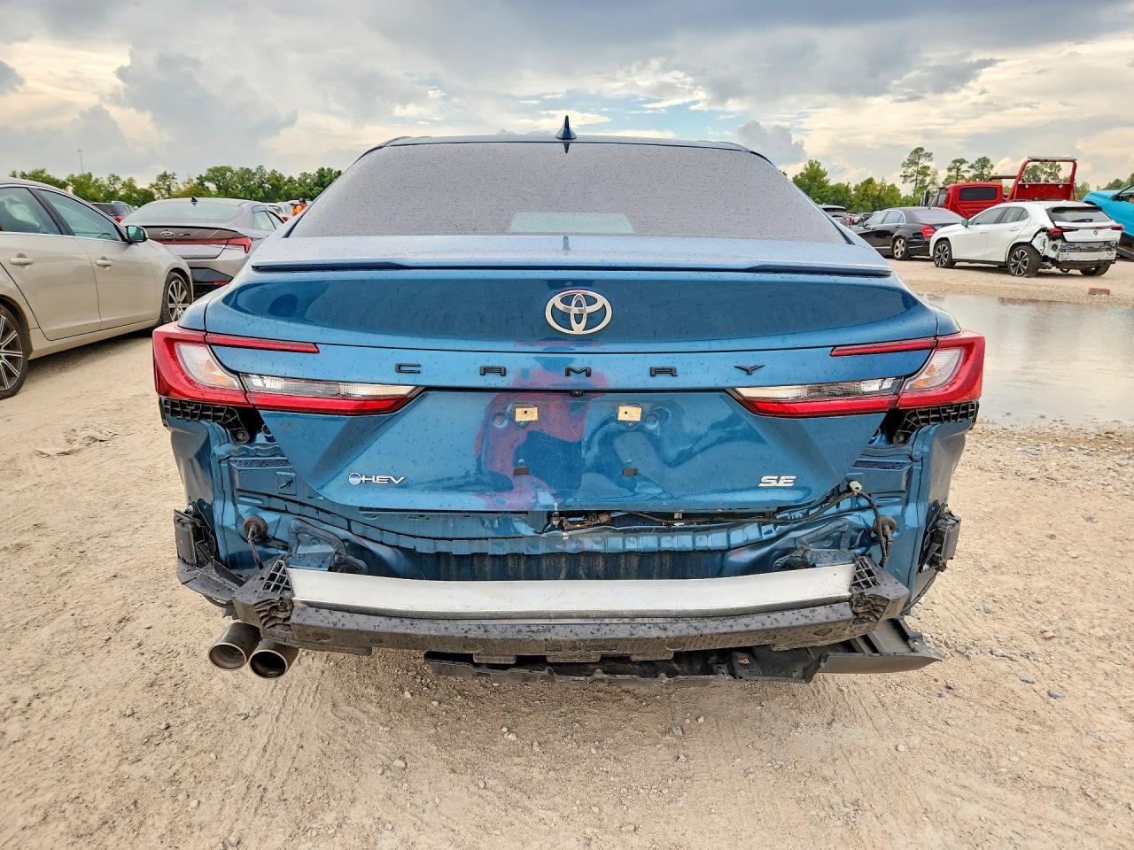 2025 Toyota Camry Se - Image 6