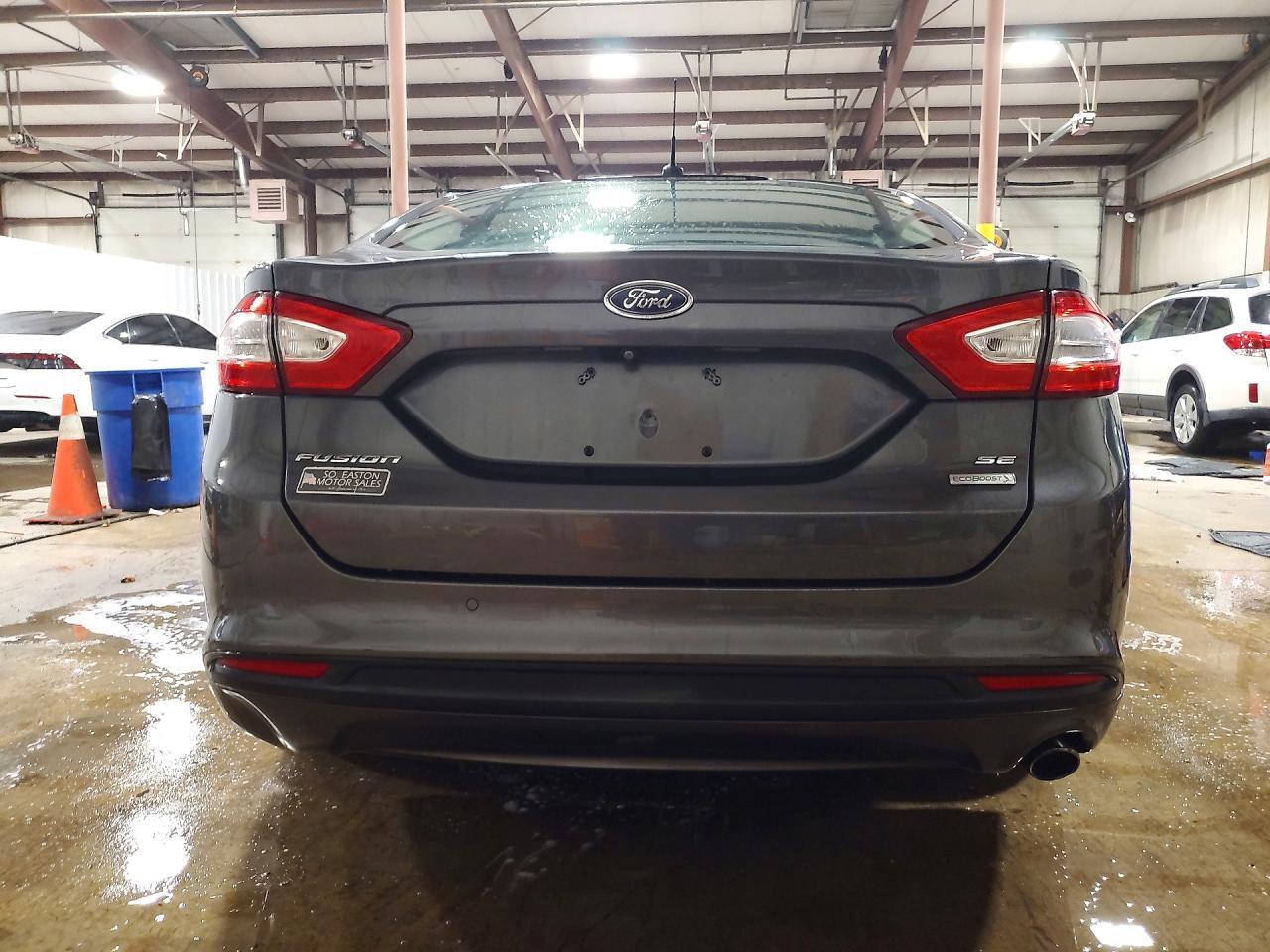 2015 Ford Fusion Se - Фото 6