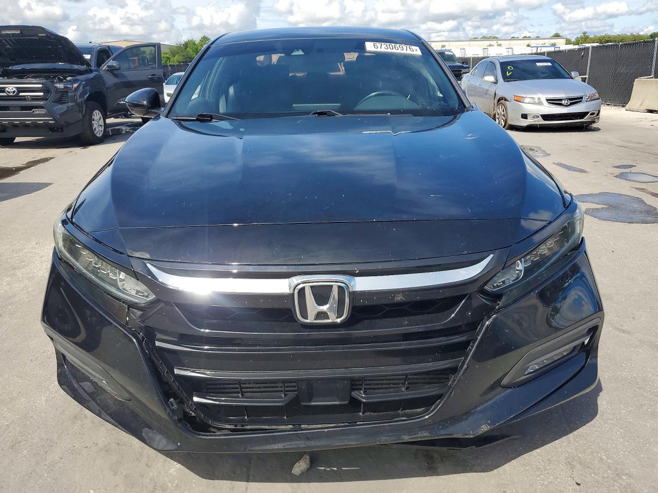 2019 Honda Accord Sport - Image 5