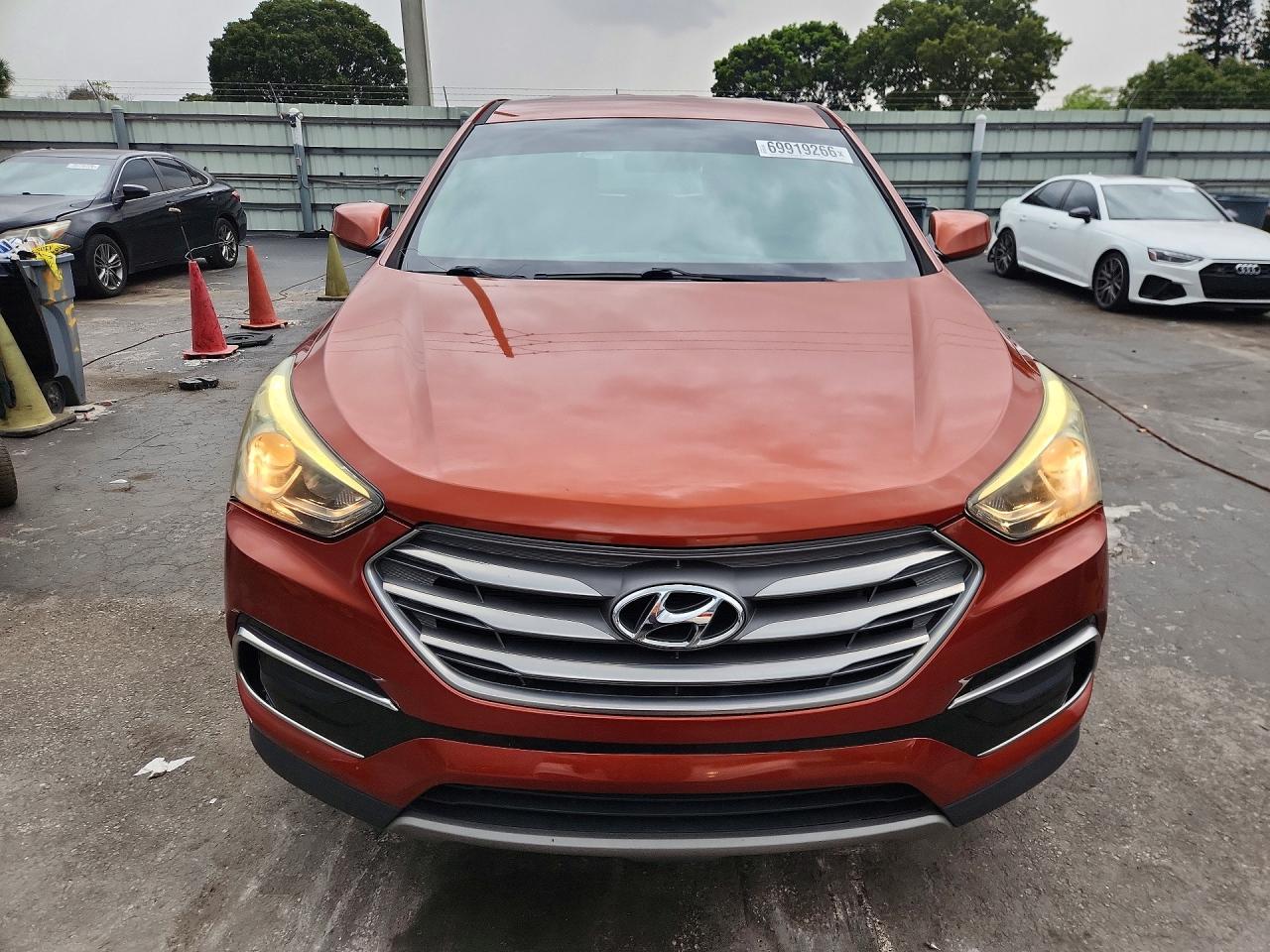 2017 Hyundai Santa Fe Sport 2.4L - Image 5