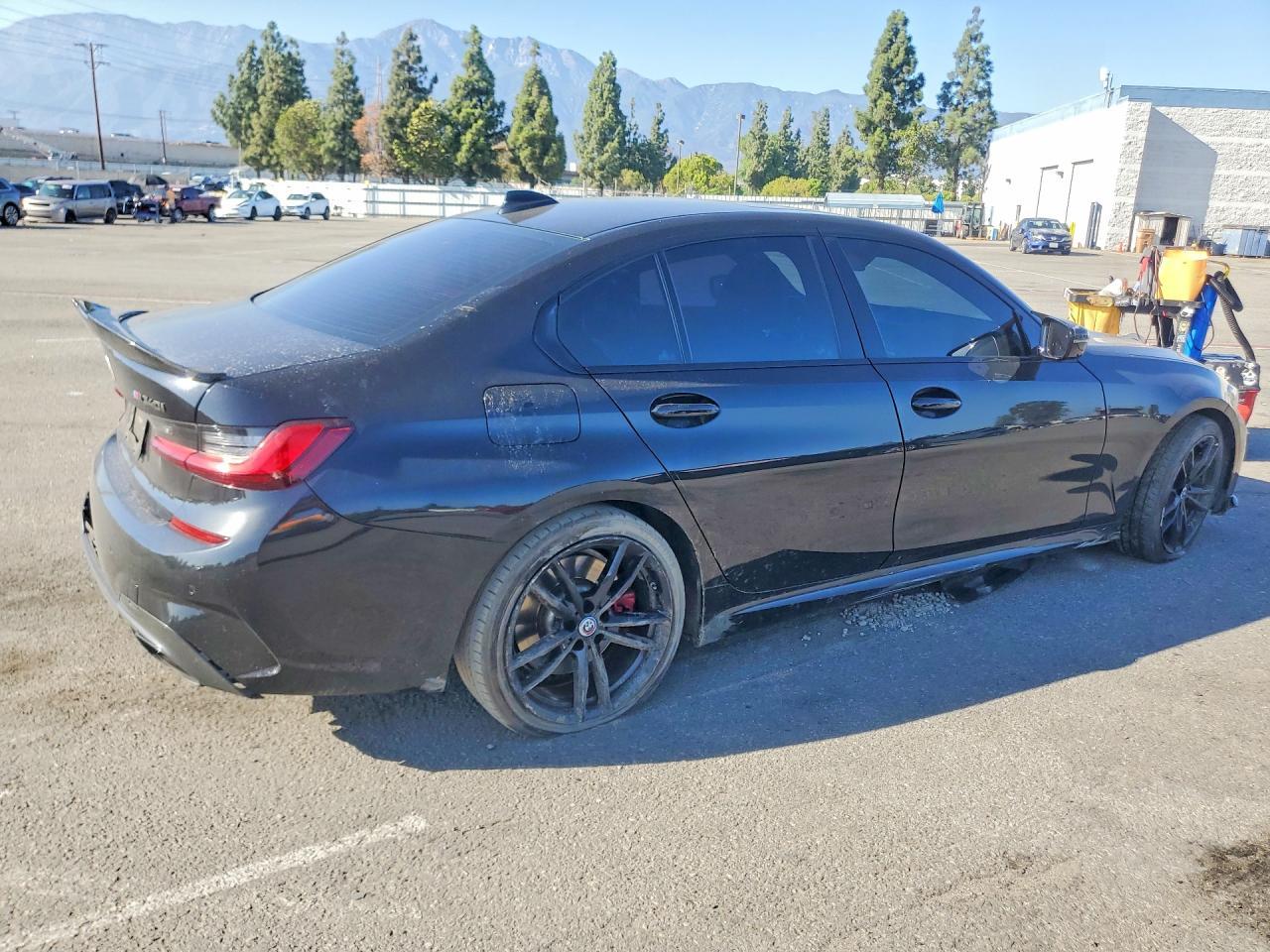 2022 BMW M340I - Фото 3