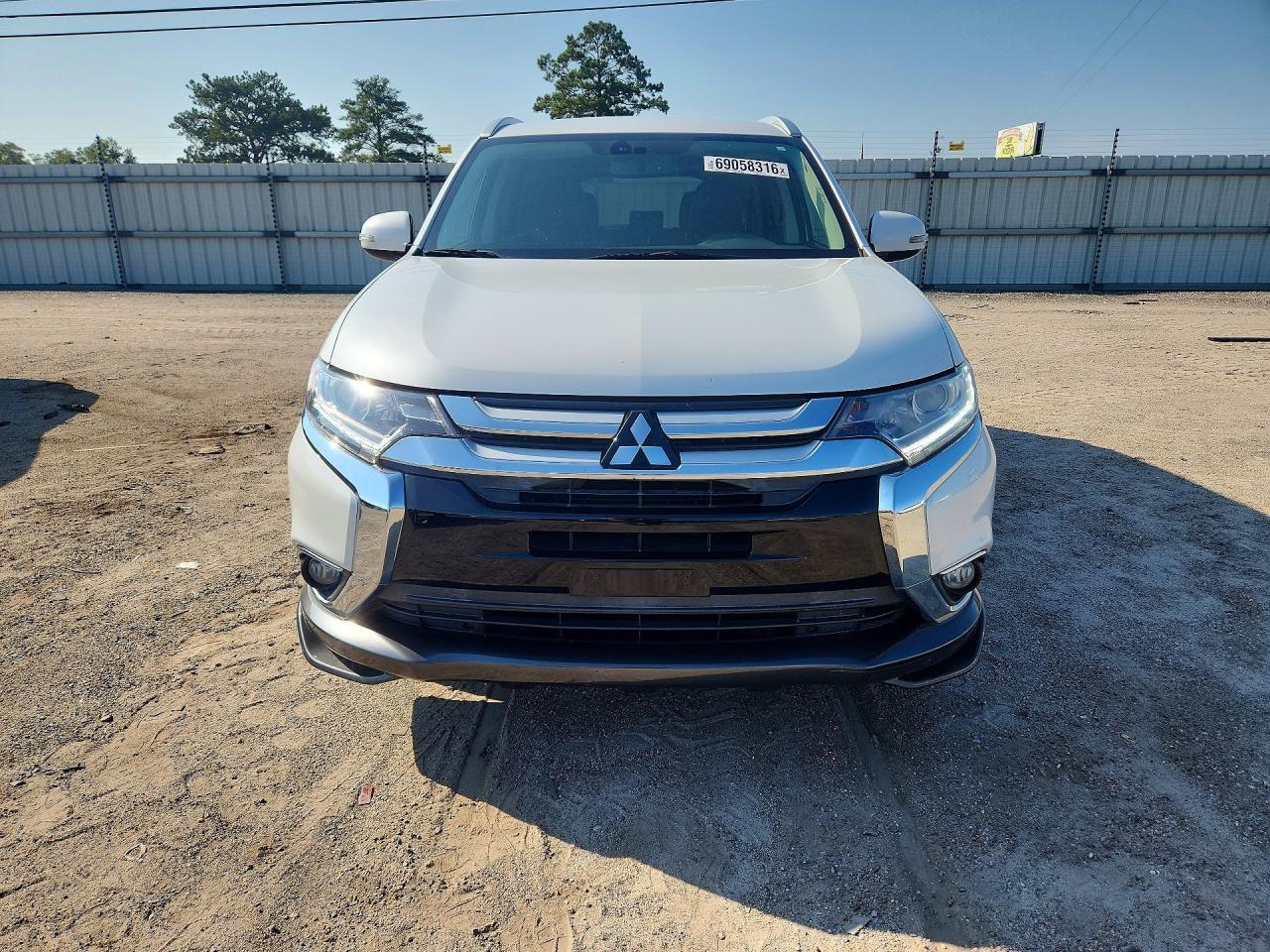 2017 Mitsubishi Outlander Se - Фото 5