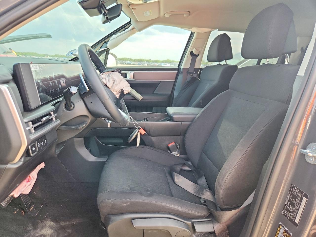 2026 Hyundai Santa Fe Se - Image 7