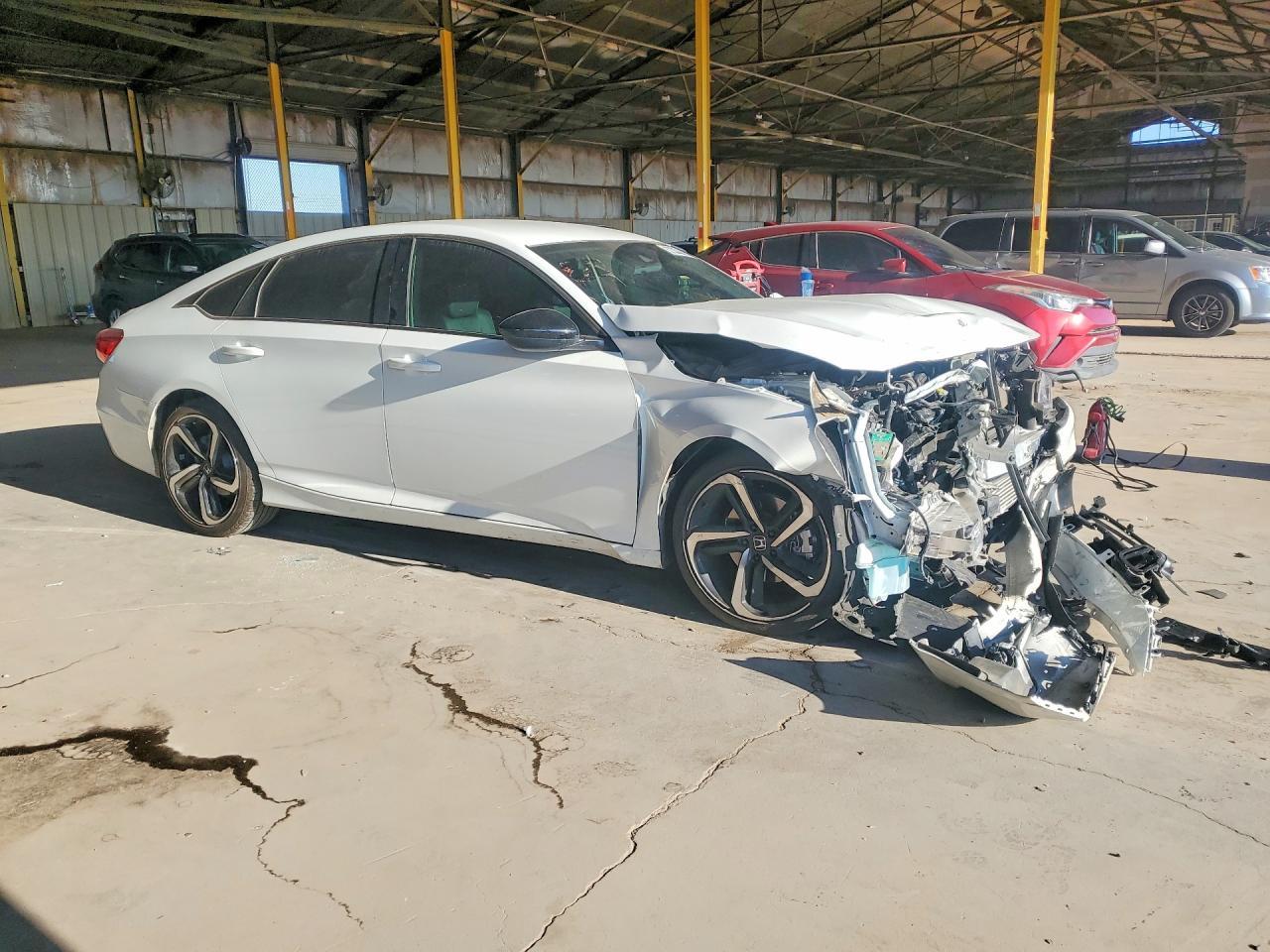2022 Honda Accord Sport - Фото 4