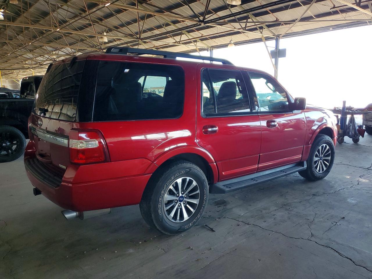 2016 Ford Expedition Xlt - Image 3