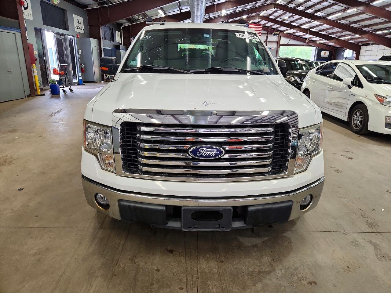 2010 Ford F150 Super Cab - Фото 5