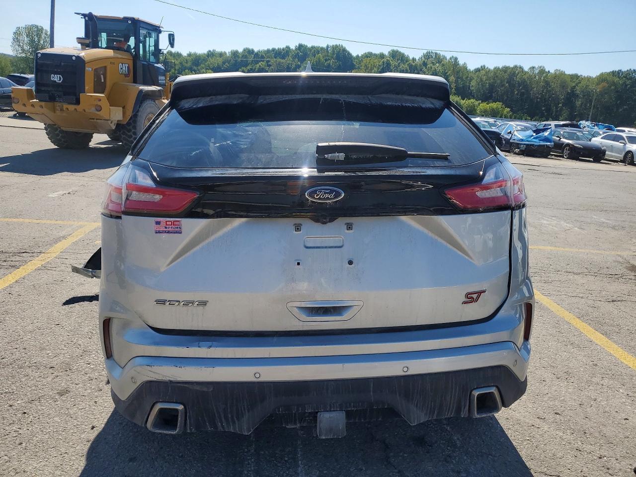 2019 Ford Edge St - Фото 6