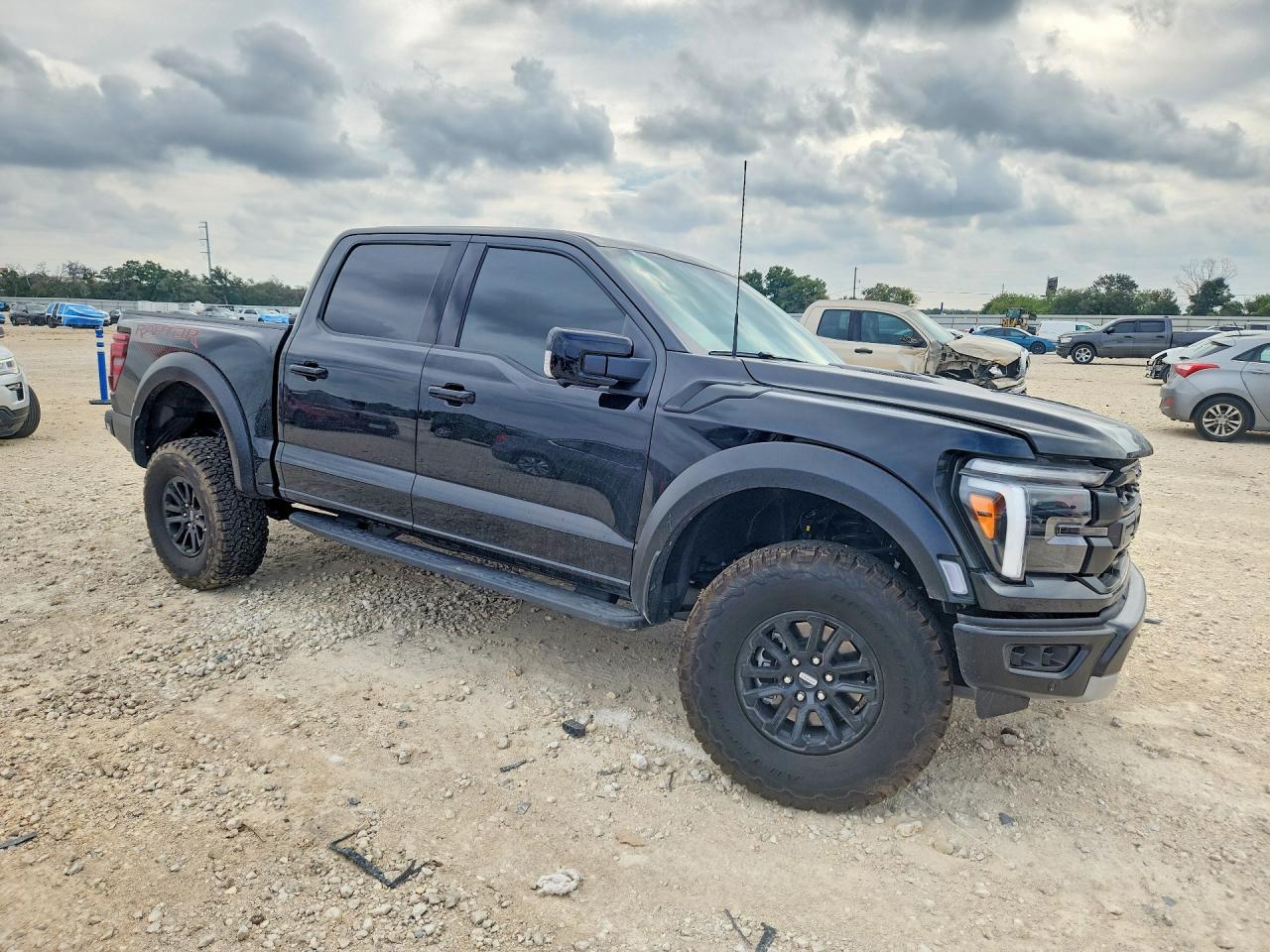 2026 Ford F150 Raptor - Image 4