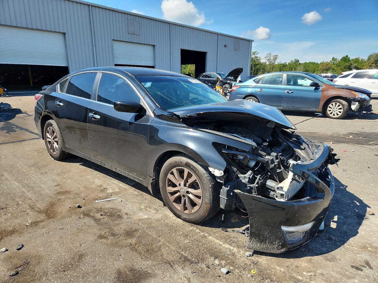 2015 Nissan Altima 2.5 S - Фото 4