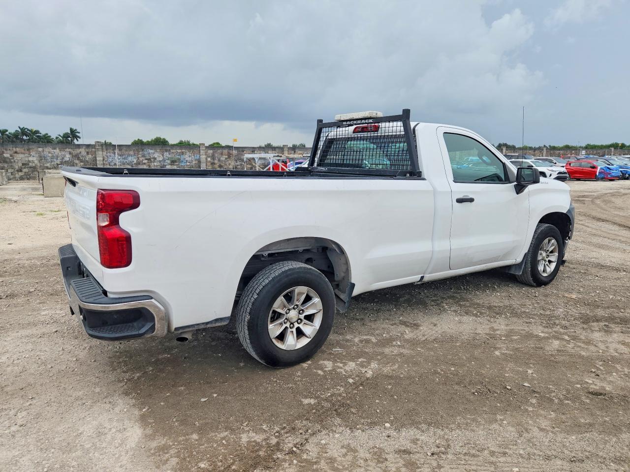 2020 Chevrolet Silverado C1500 - Фото 3